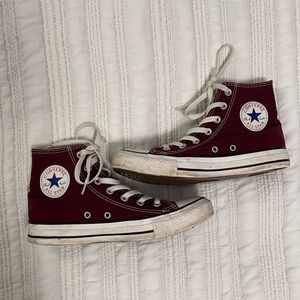 Maroon hightop Converse
